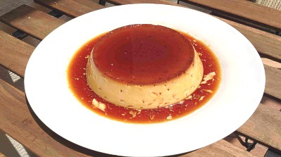 Flan de huevo casero